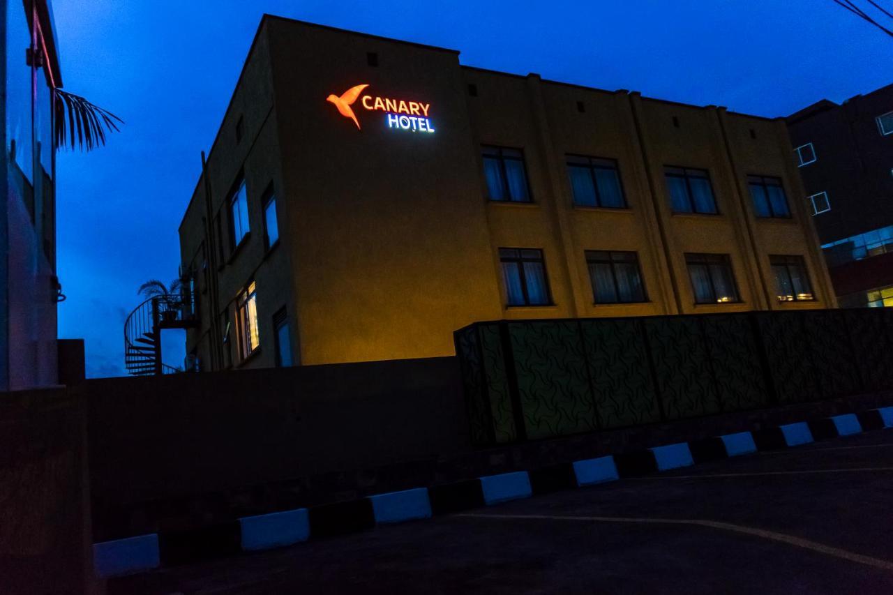 Canary Hotel Кампала Экстерьер фото