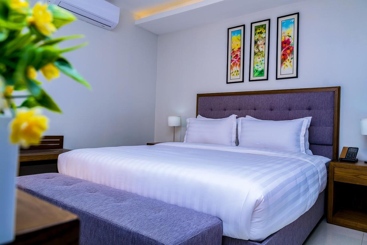 Canary Hotel Кампала Экстерьер фото