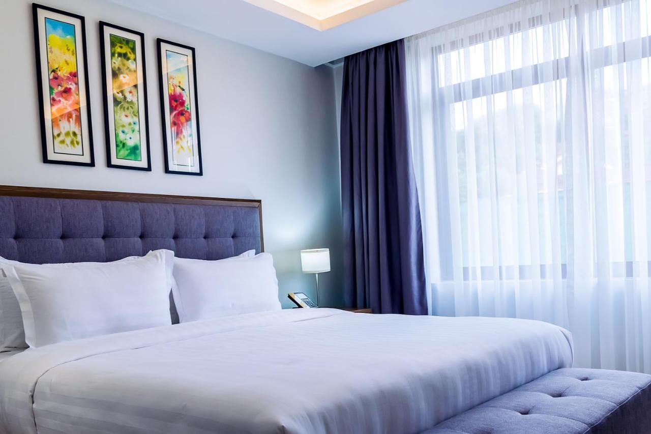 Canary Hotel Кампала Экстерьер фото